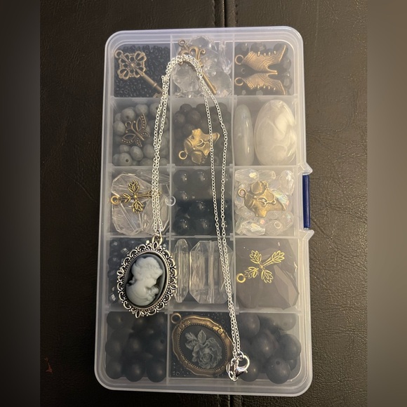 Craft Beads, GHOSTS & SPIRITS - NO GHOULS, Jewelry Supplies, loose bulk beads - Picture 6 of 6